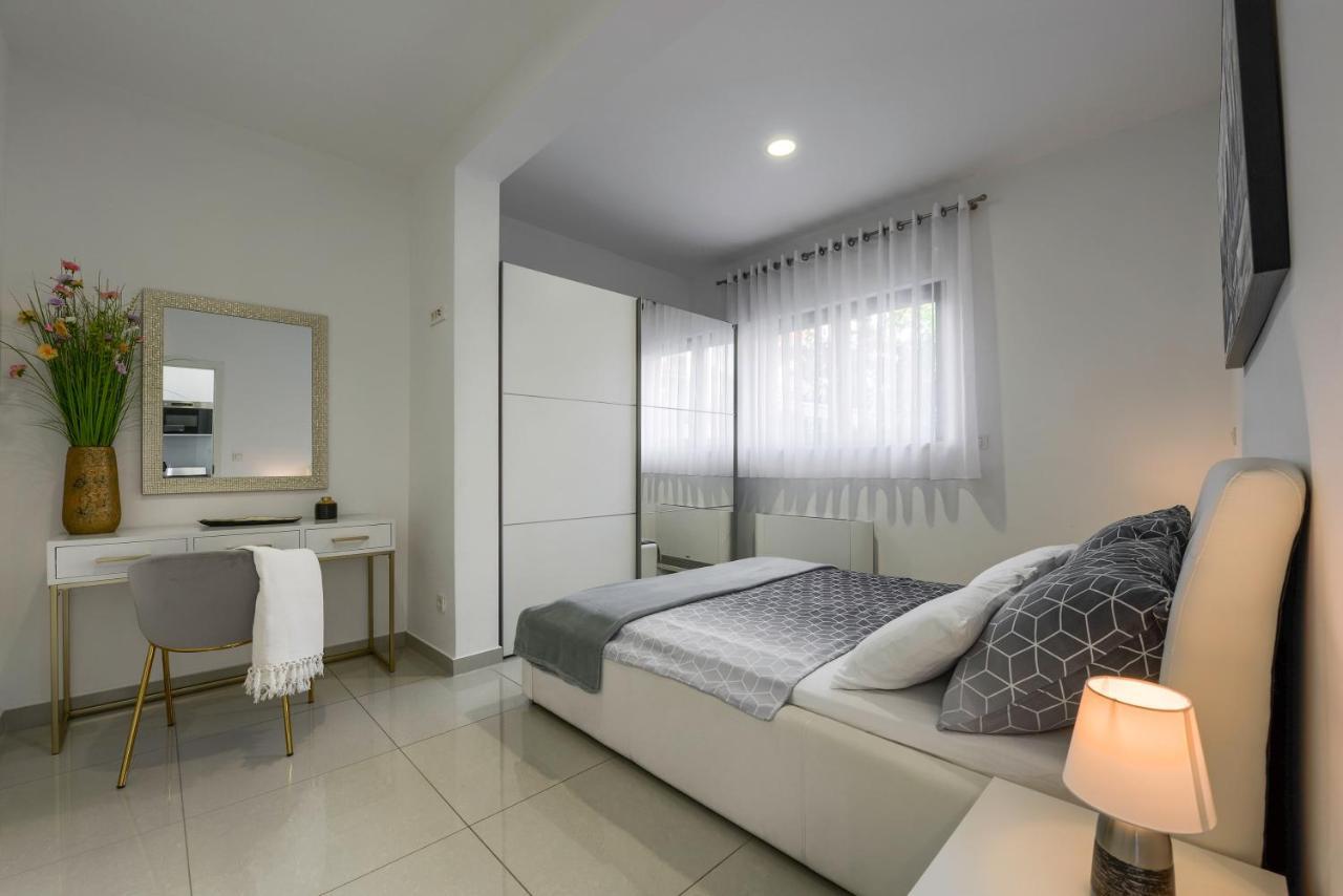 Ivy Apartments Zadar Exterior foto